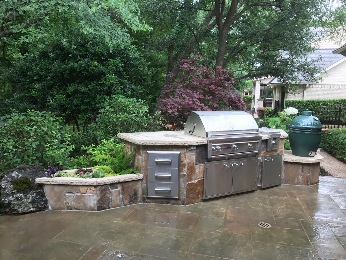 Outdoor kitchen stone patio